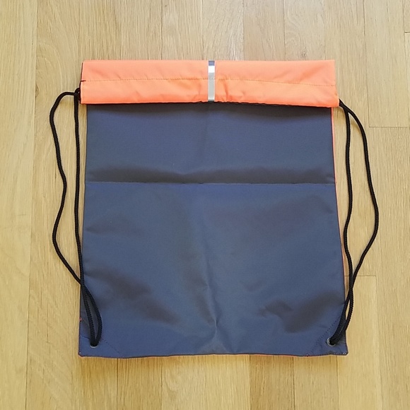 oiselle Bags Nwt New Oiselle Running Track Spike Drawstring Bag Poshmark